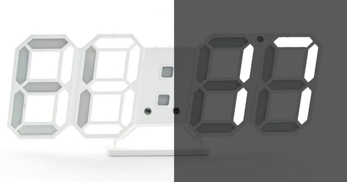 Светодиодные цифровые часы в виде цифр White clock