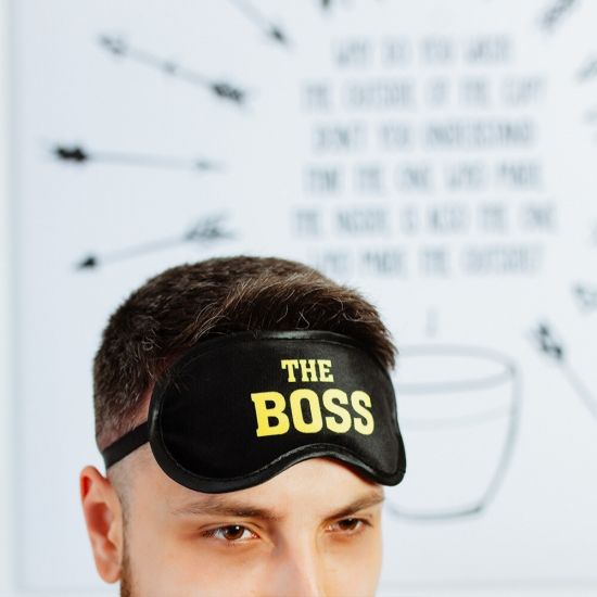 Маска для сну The boss