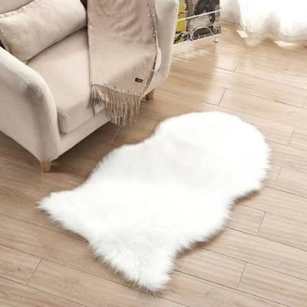 Штучний килимок шкіра 90х60 см White