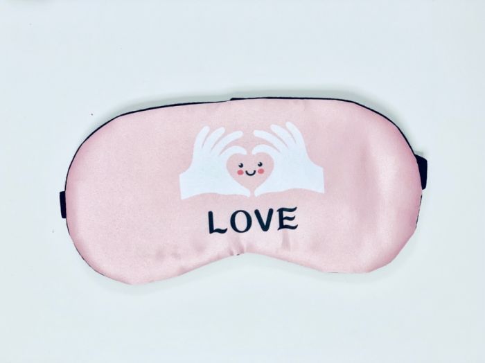 Маска для сну Love